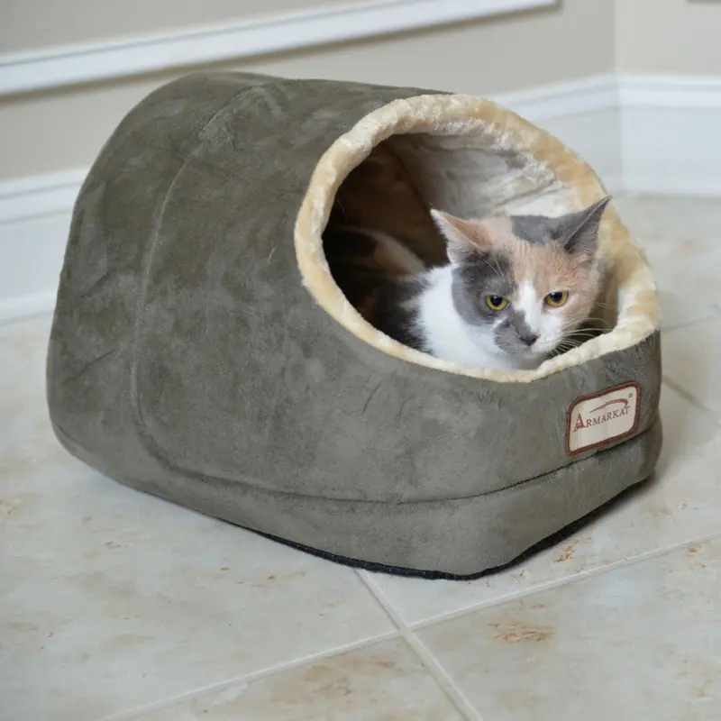 Armarkat Pet Bed Cave - Green/Beige