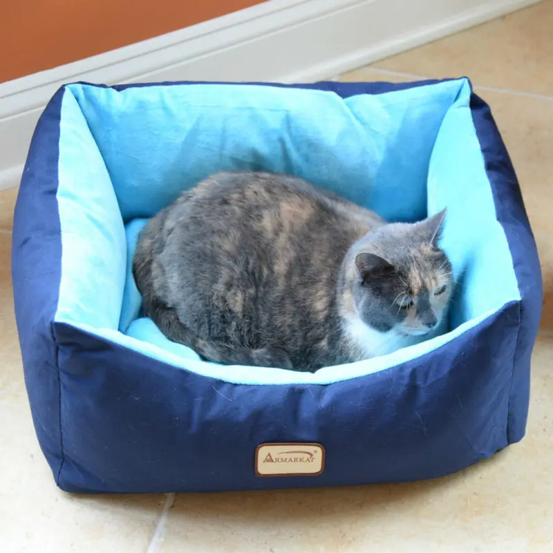 Armarkat Pet Bed - Navy Blue/Sky Blue