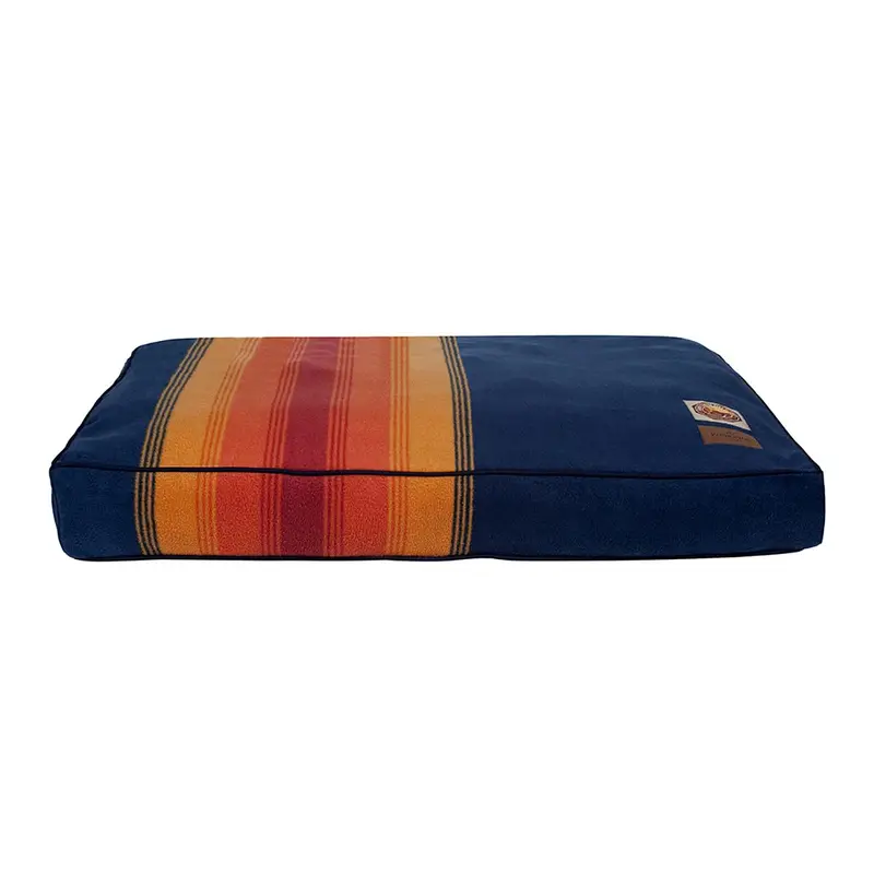 Pendleton Pet Grand Canyon National Park Dog Bed - Navy Blue