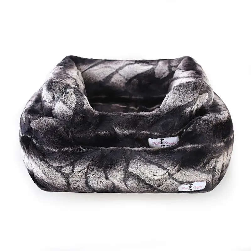 Hello Doggie Deluxe Dog Bed - Chinchilla