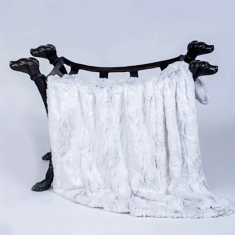 Hello Doggie Cuddle Pet Blanket - Marshmallow