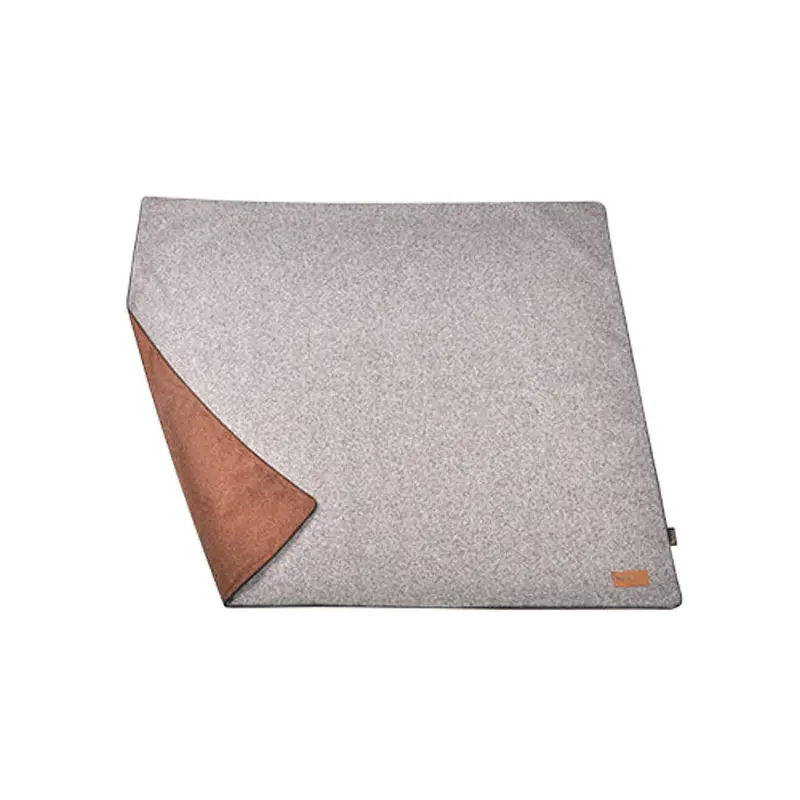 P.L.A.Y. Luxe Twill Throw Dog Blanket - Cappuccino