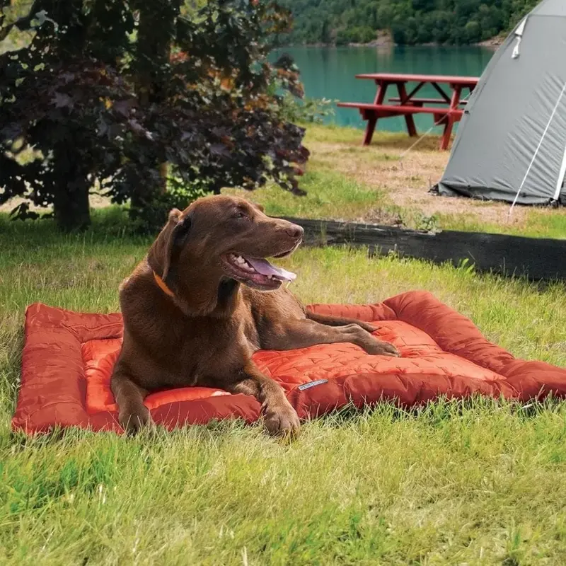 Kurgo Loft Wander Travel Dog Bed - Barn/Chili Red
