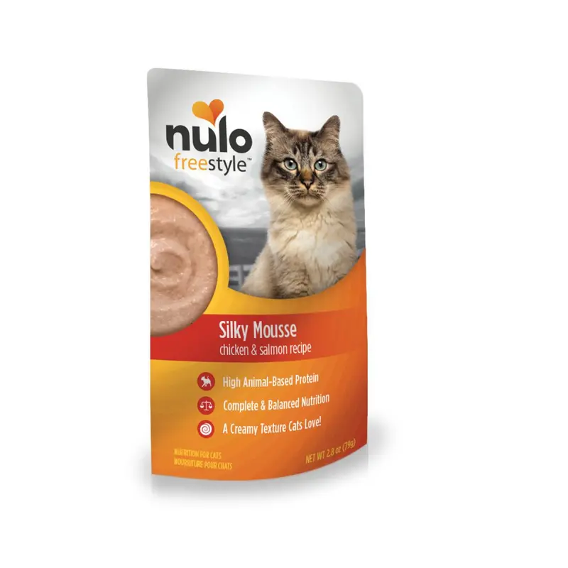 Nulo Cat Silky Mousse Cat Food Chicken & Salmon 2.8oz