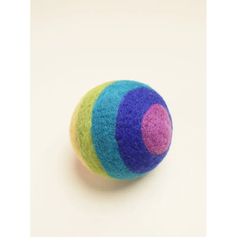 RAINBOW WOOL BALL